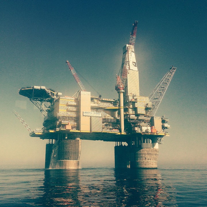oil rig