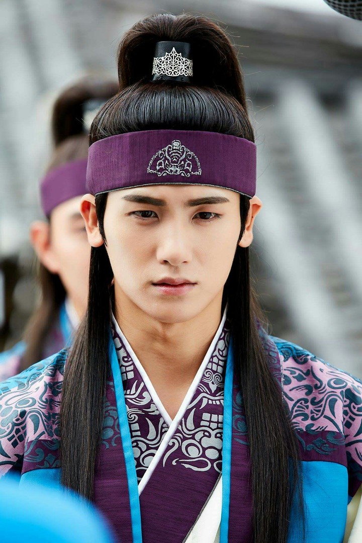 Kpop Hwarang