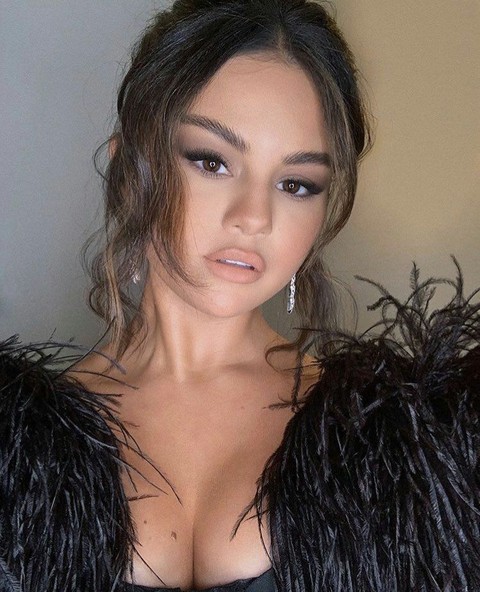#selena