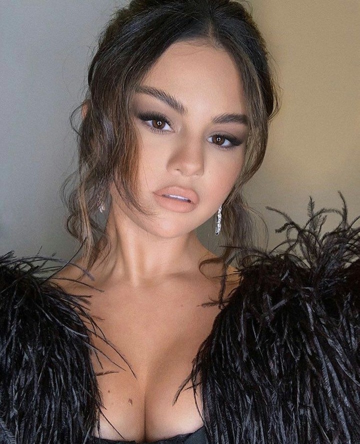 #selena