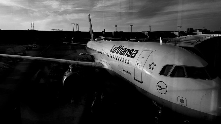 Aircraft at the airport in Francfurt.