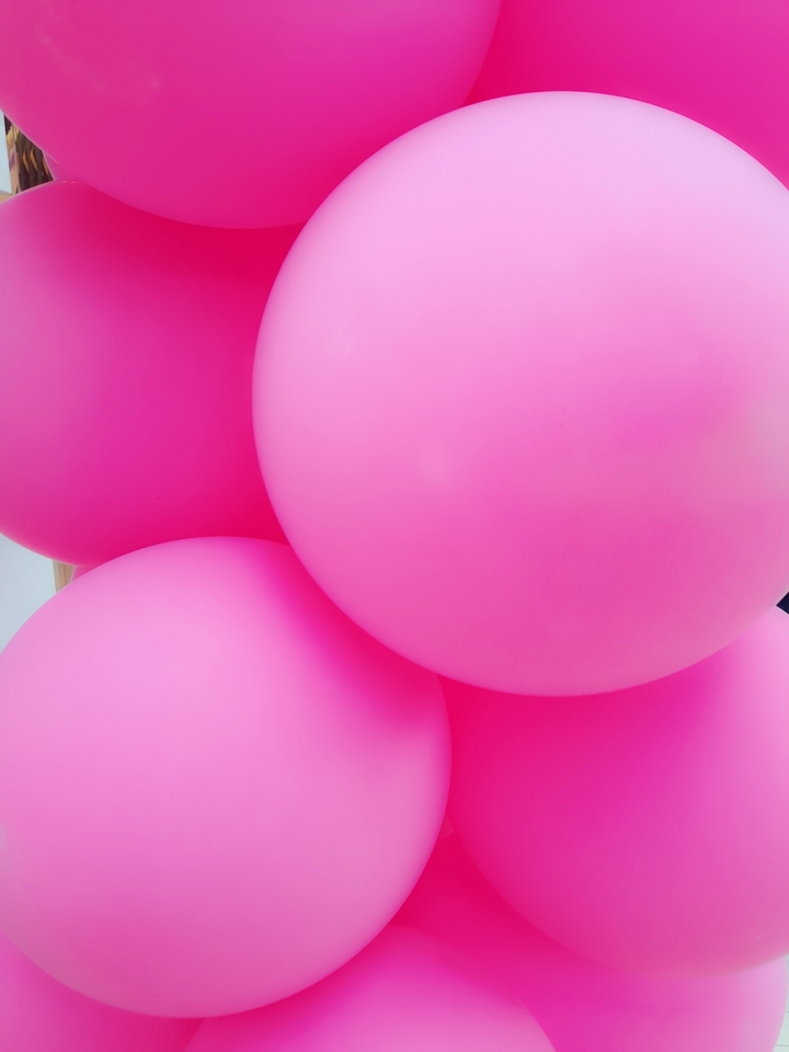 pink baloon