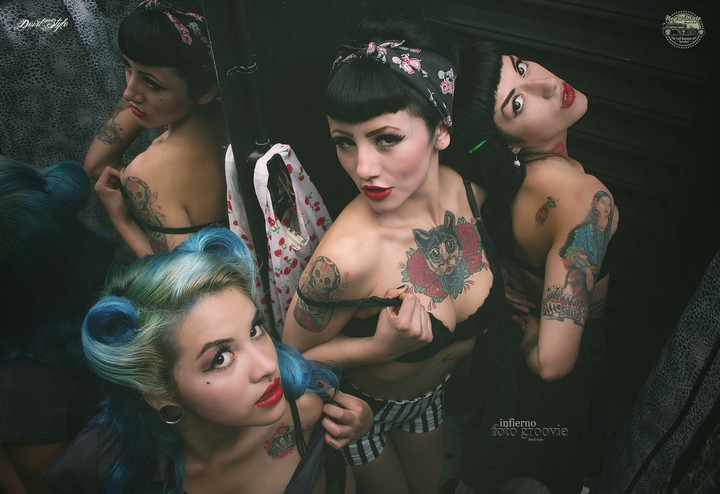 Vintage Girls