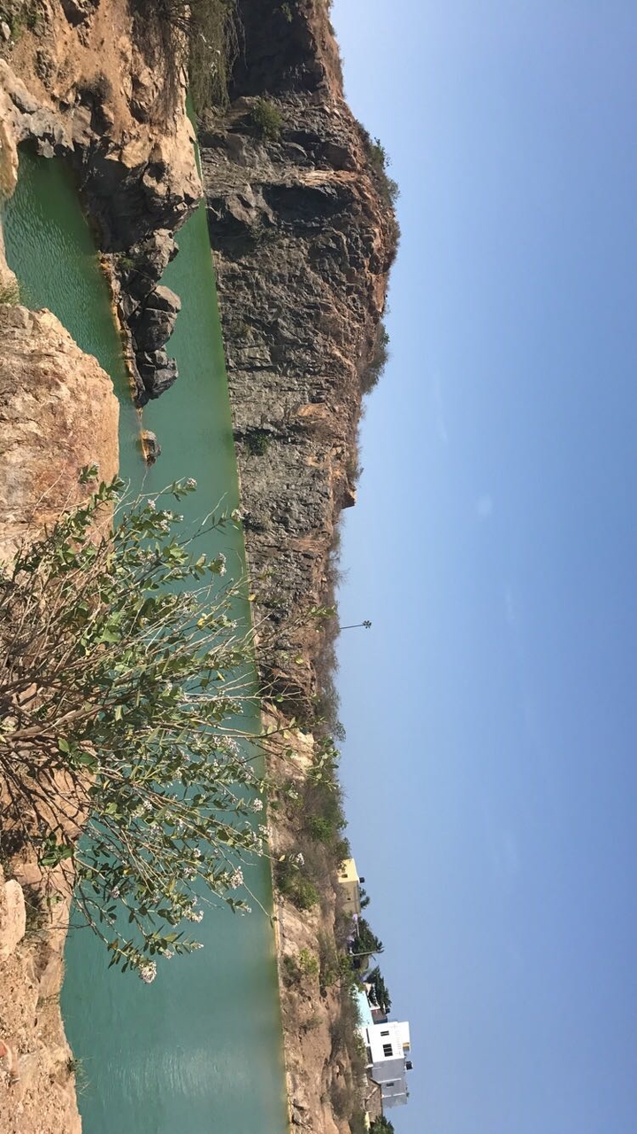 sholinganallur waters