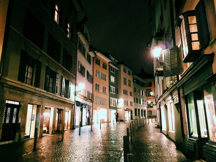 A street@swiss
