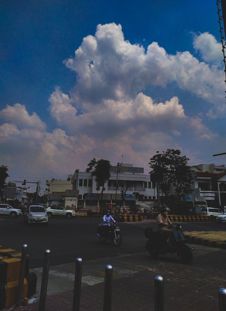 Clouds and colors.