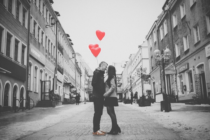 Kiss