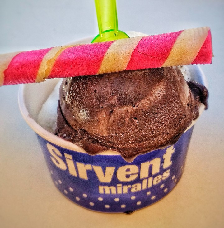 Helado derritiéndose en la Plaza Santo Domingo de Murcia