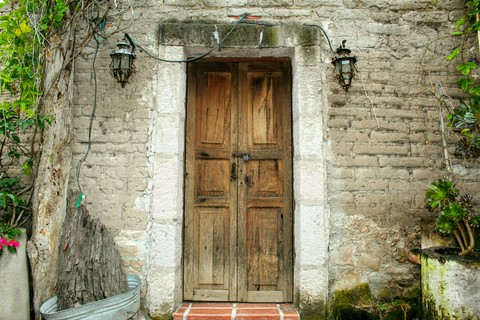 Del otro lado de la puerta.