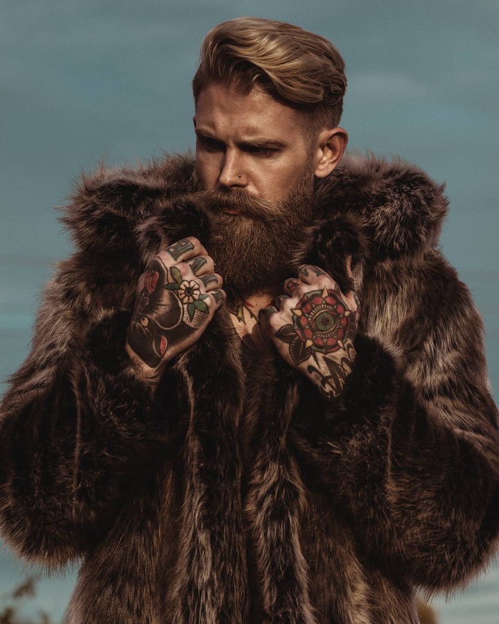 beard man
