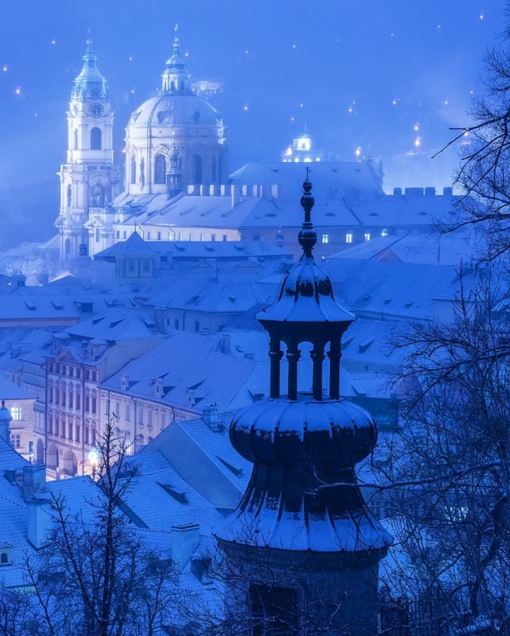❄️Prague ❄️ nieght