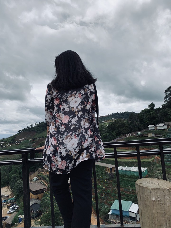 รอใครคนหนึ่ง