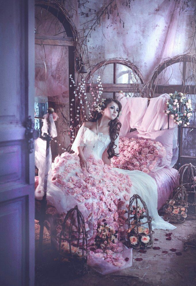 ~ Lady Of Roses ~