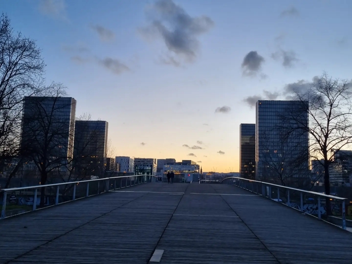 .