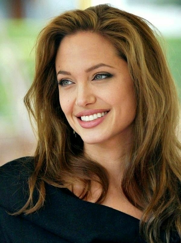 angelina jolie