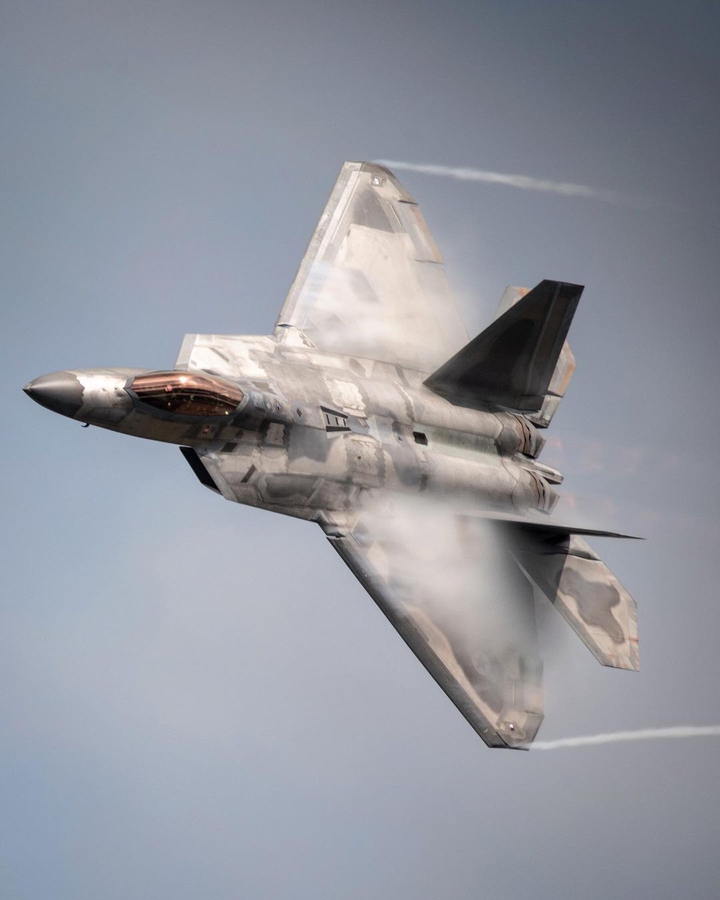 F-22