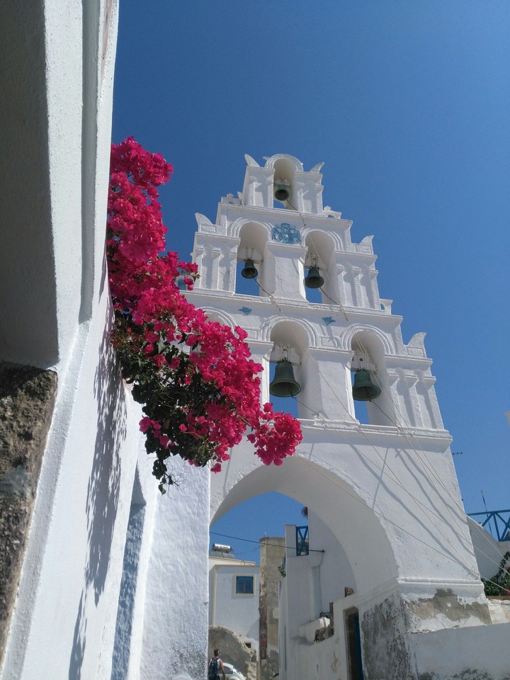 Santorini, Megalochori