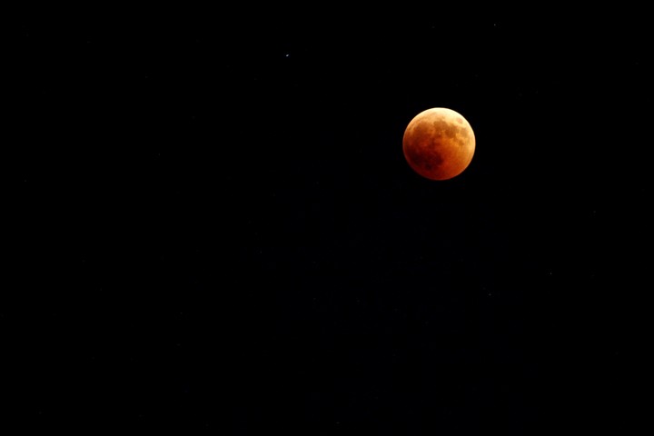 Eclissi lunare 27/07/2018