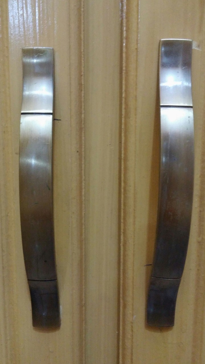 handles