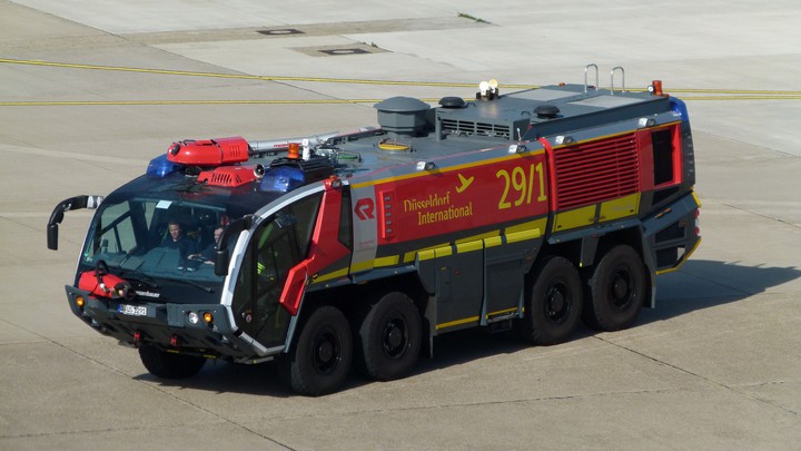 Flughafen Düsseldorf 2012
