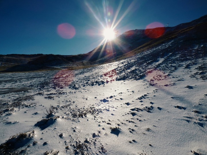 Sun and Mountain