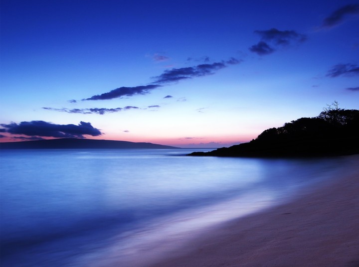 ocean with beautyful sky