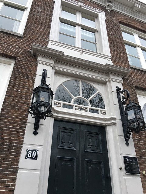 Ams