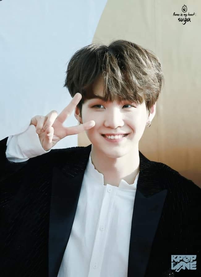 HAPPY YOONGI DAY❤❤❤❤❤❤❤
