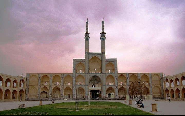 Amir chaghmagh garden and square_ Yazd _ IRAN