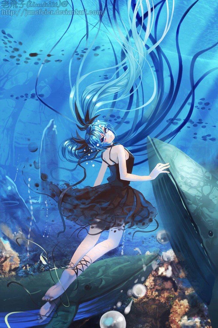 MIKU HATSUNE
