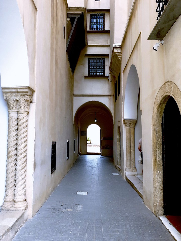 Palace of the Rais

-.- Algiers