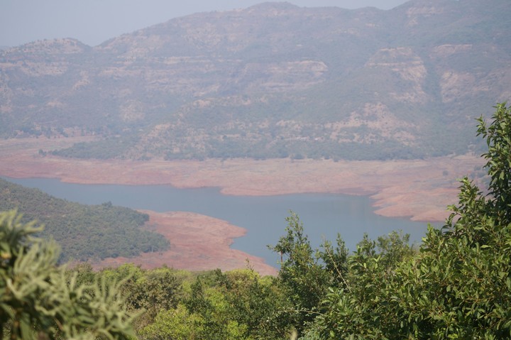 Dam & Nature
