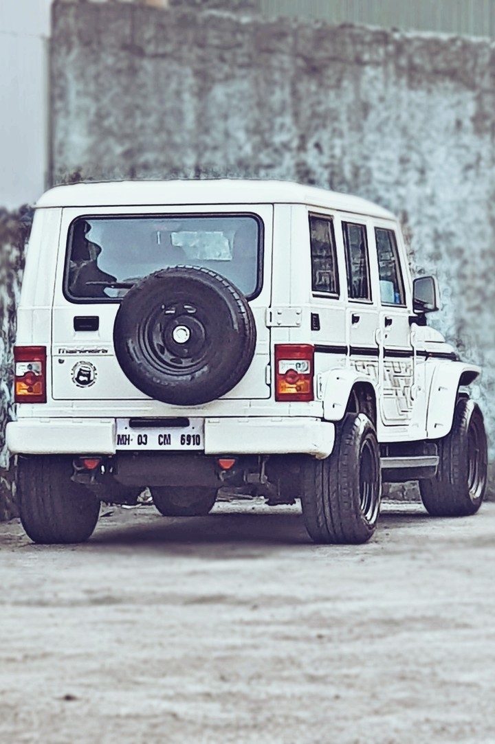 MAHINDRA