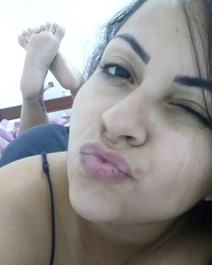 betafeet kiss
