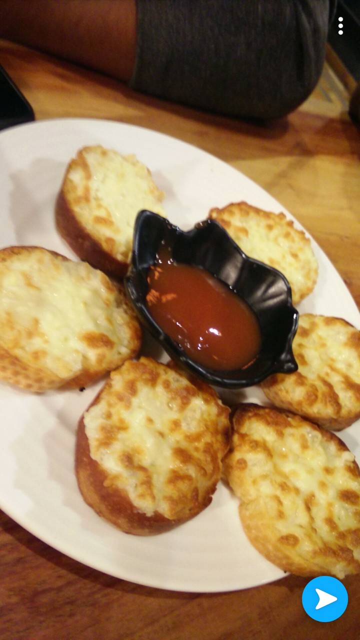 Garlic toast