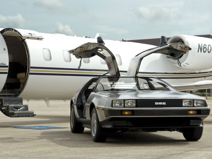 delorean dmc 12