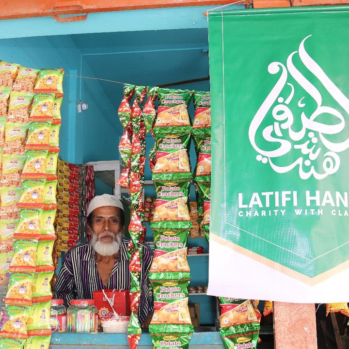 Shop distribution to the poor