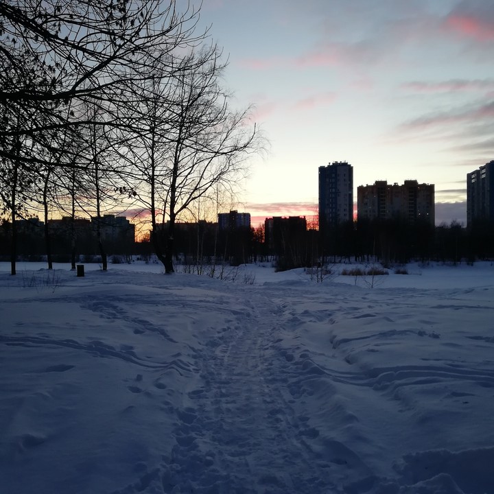 очередной закат, только уже зимний ?