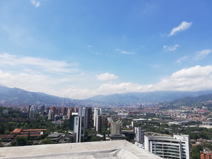 vista al sur desde el poblado