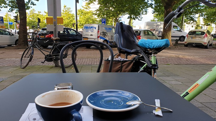 cafe before covid test