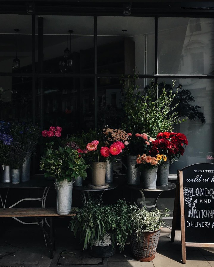London Café