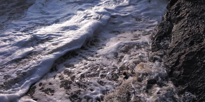 Sea waves ?