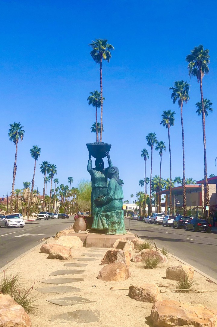 Monumento a Indios