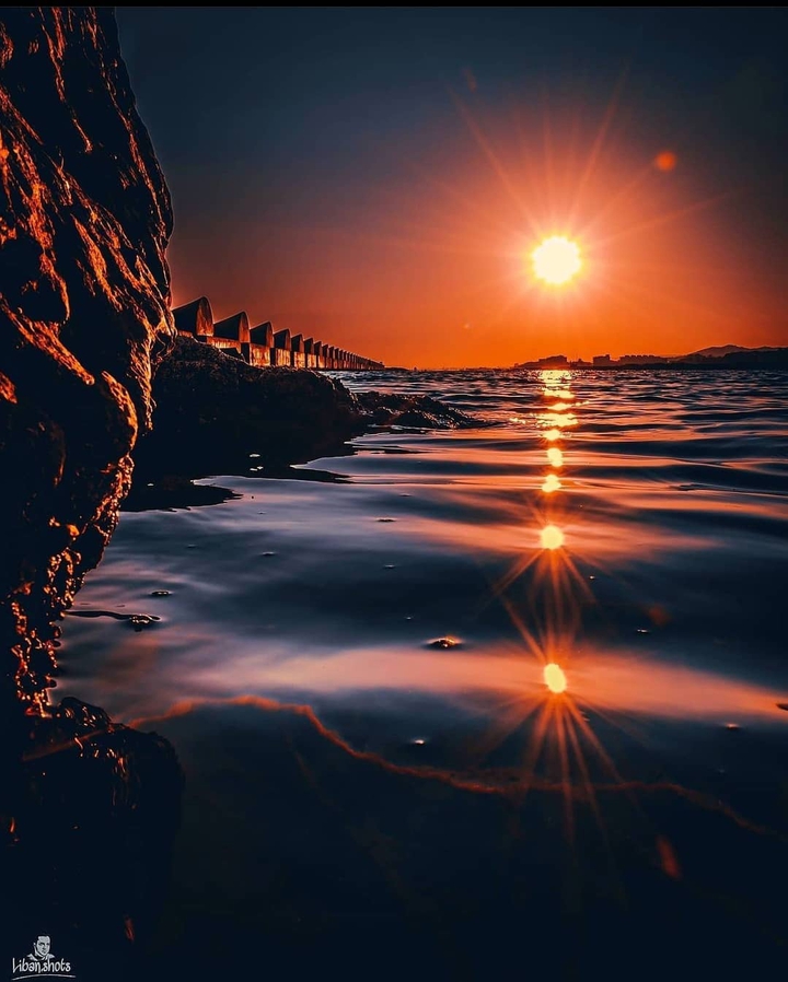Море