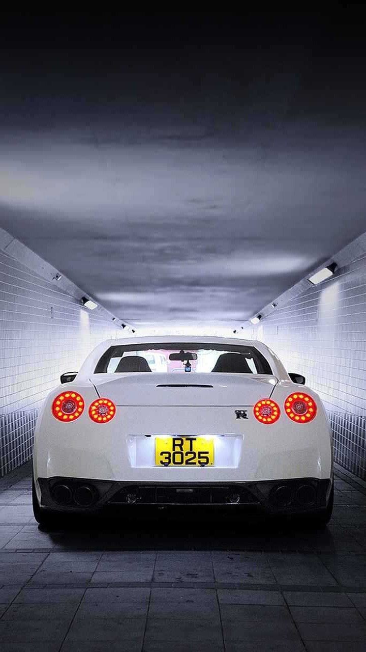 Nissan gtr