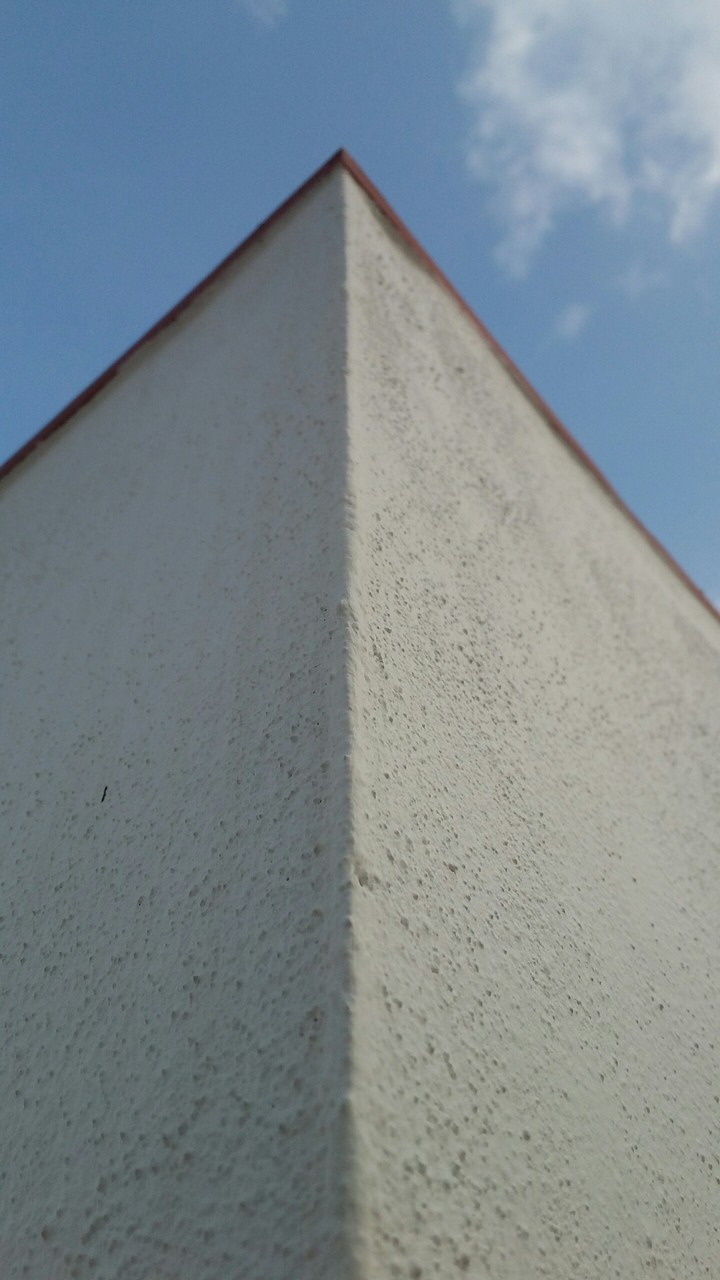 Sharp angle