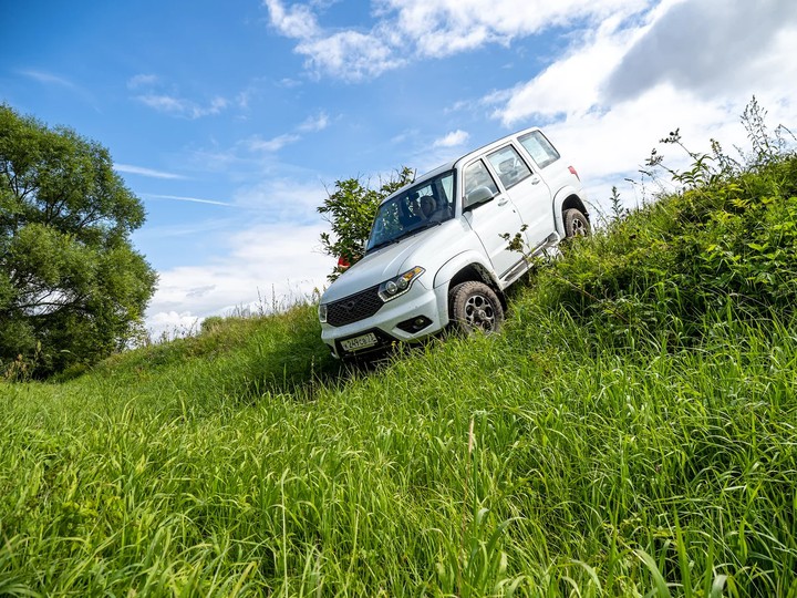 uaz