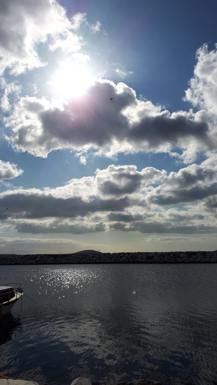 sea / sky