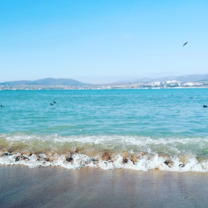 море