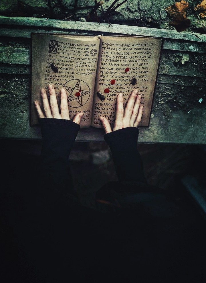 Mystery book